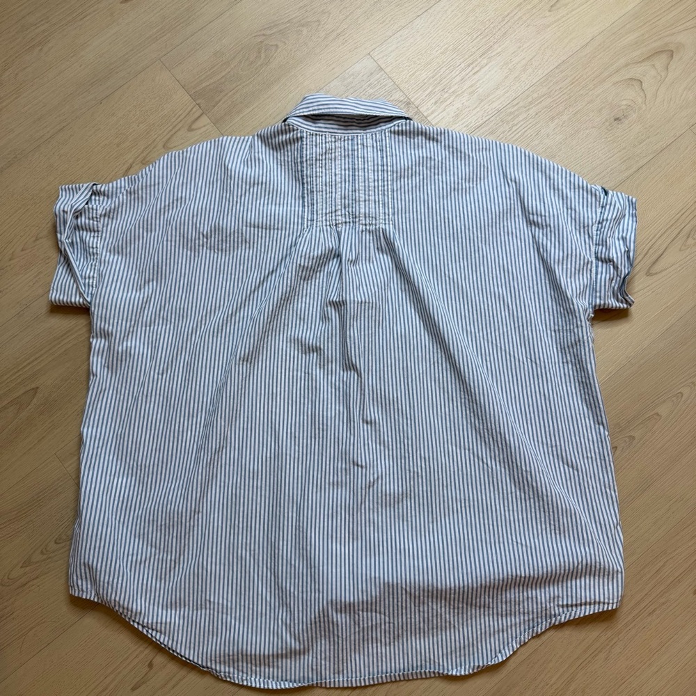 Madewell Oversized Button-Up Shirt Top - Picture 6 of 6